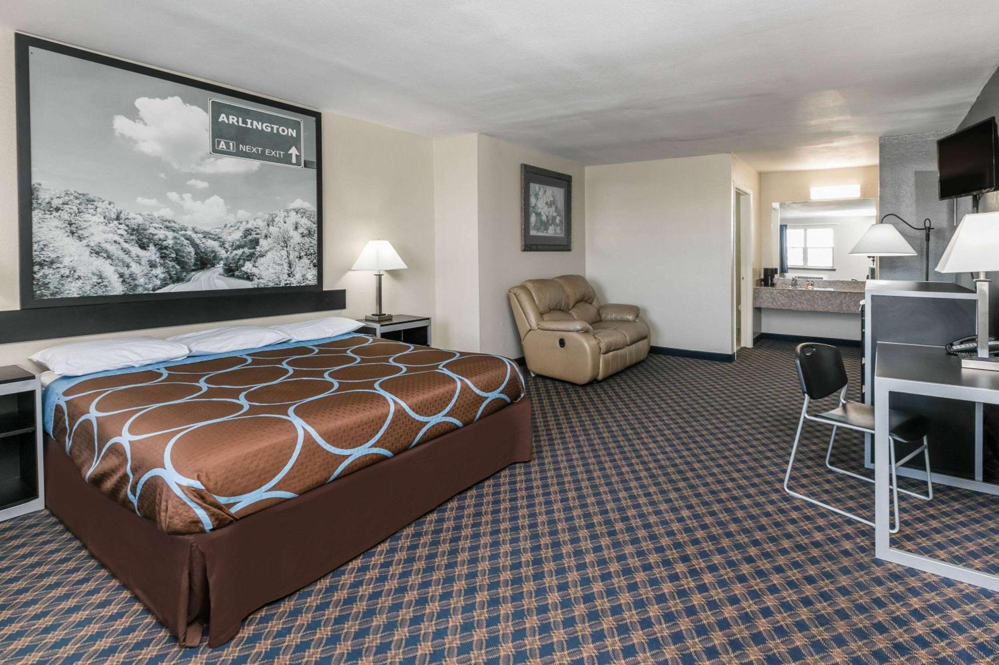 Super 8 By Wyndham Arlington Near At&T Stadium Екстериор снимка